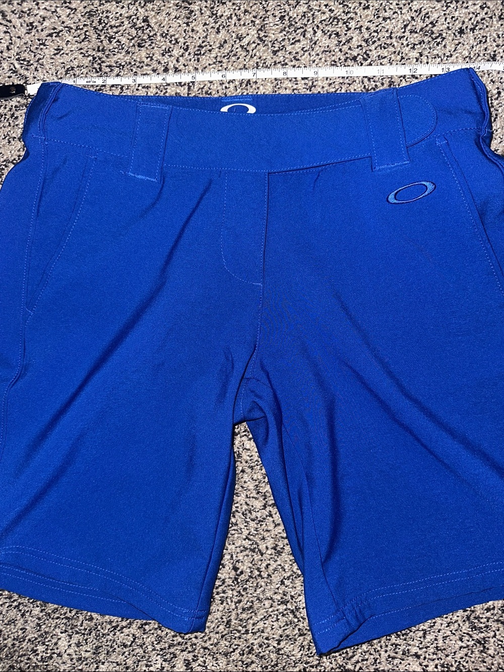 NWOT-Oakley Women’s Royal Blue Athletic Bermuda Golf Shorts